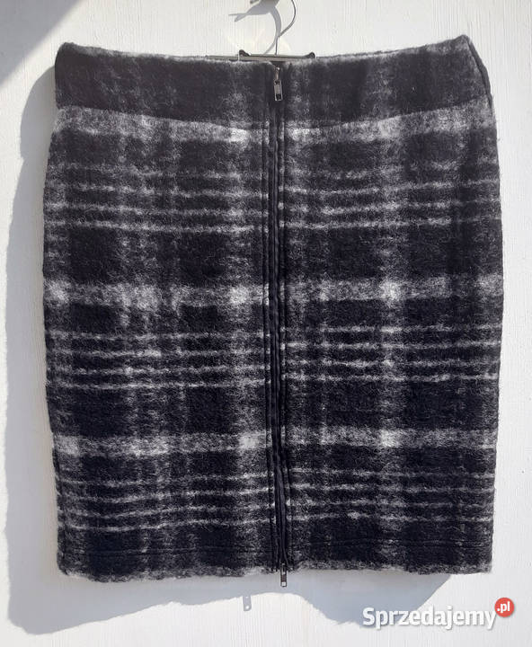 Wełniana spódnica z ozdobnym zamkiem z tyłu mazowieckie Warszawa sprzedam