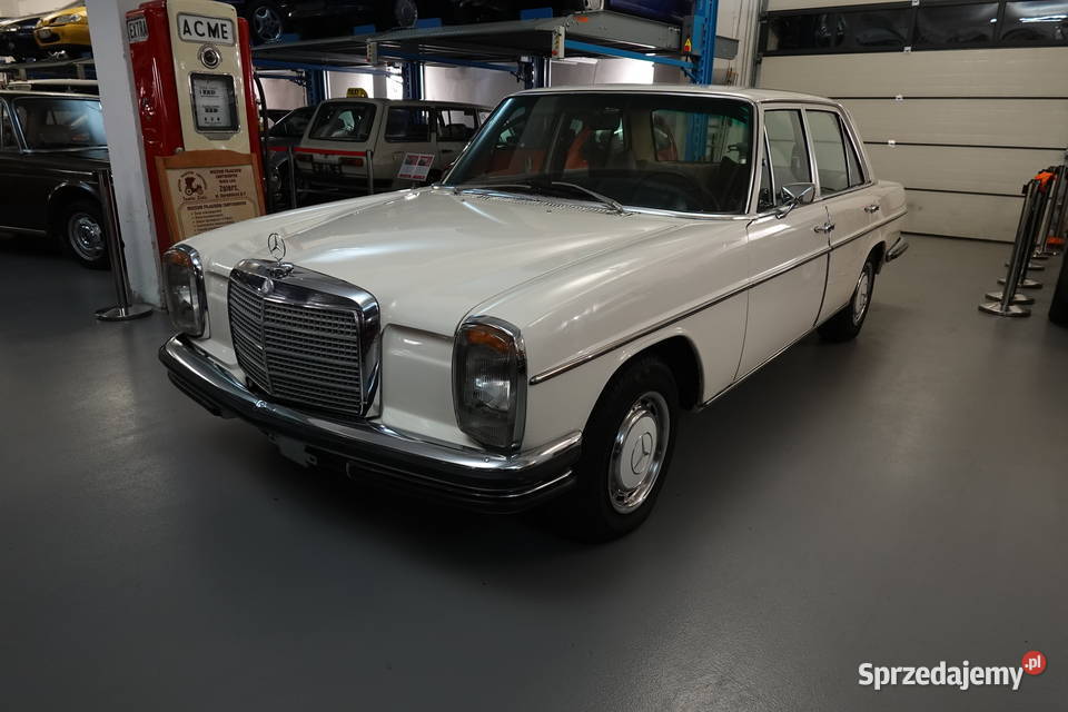 Mercedes W114 280E Automatic Klima z 1970 roku wspomaganie kierownicy łódzkie Zgierz