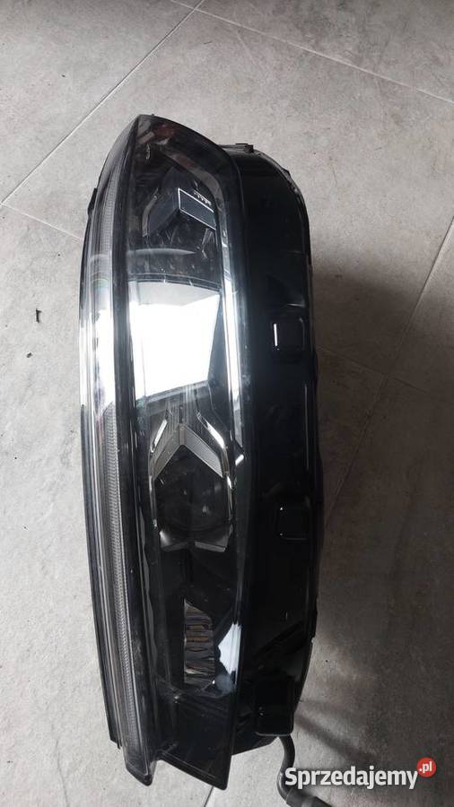 VW PASSAT B9 2023 LAMPA LEWA FULL LED IQ LIGHT Iwanowice