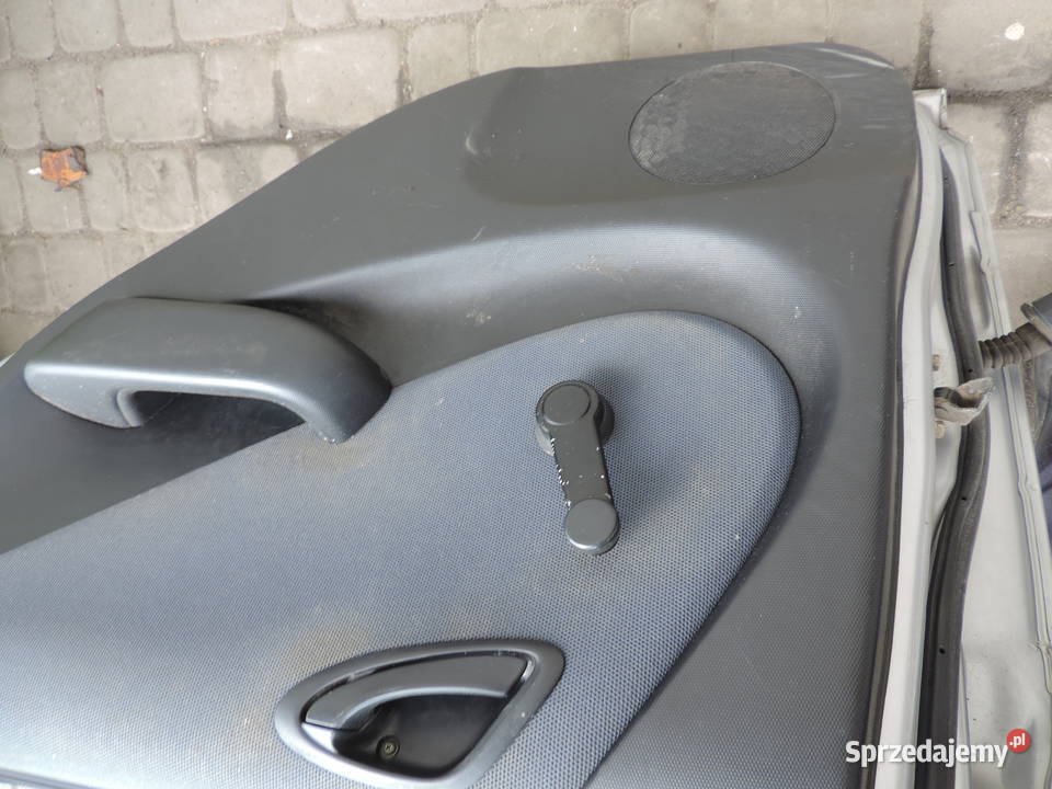 HONDA JAZZ II 02R DRZWI PRAWY TYŁ NH623M sprzedam