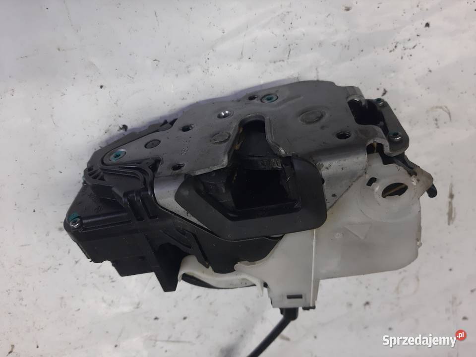 Opel Insignia Insygnia A Zamek Drzwi Prawy Przód Ksawerów