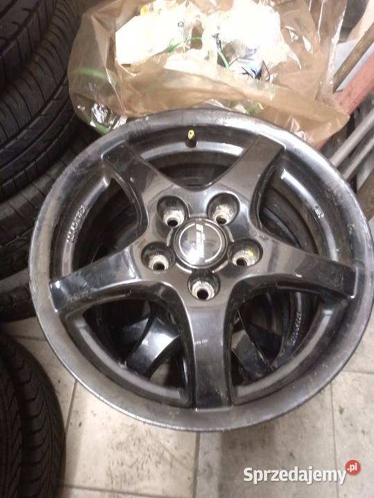 Czarne felgi aluminiowe Rial Samochodowe Kielce