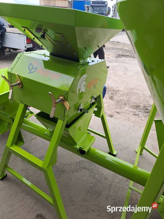 Mieszalnik pasz Twister M015 2000 3kW Zgniatacz Poniatowa