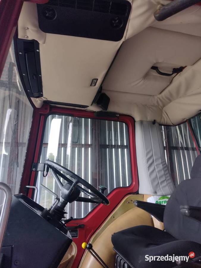 Ciągnik rolniczy International Case IHC 685 XL z Spławy Pierwsze