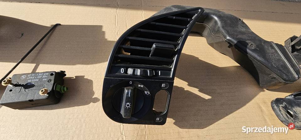 Bmw e36 328i sedan 97 pozostałości Rok produkcji 1997 Książenice sprzedam
