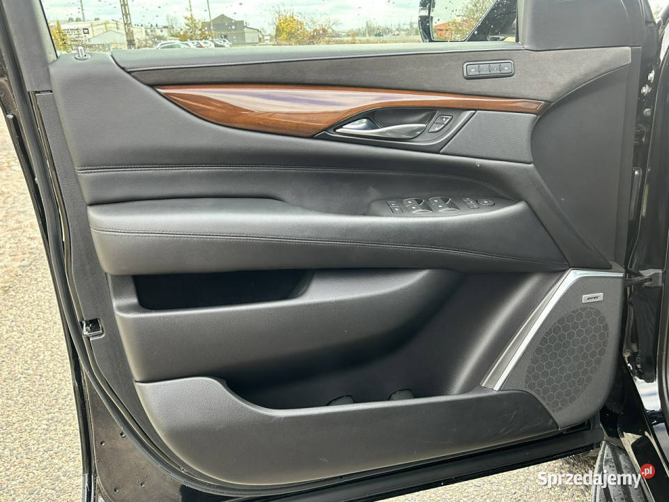Cadillac Escalade 62 Luksusowy SUV IV 2015 kamera cofania mazowieckie Siedlce