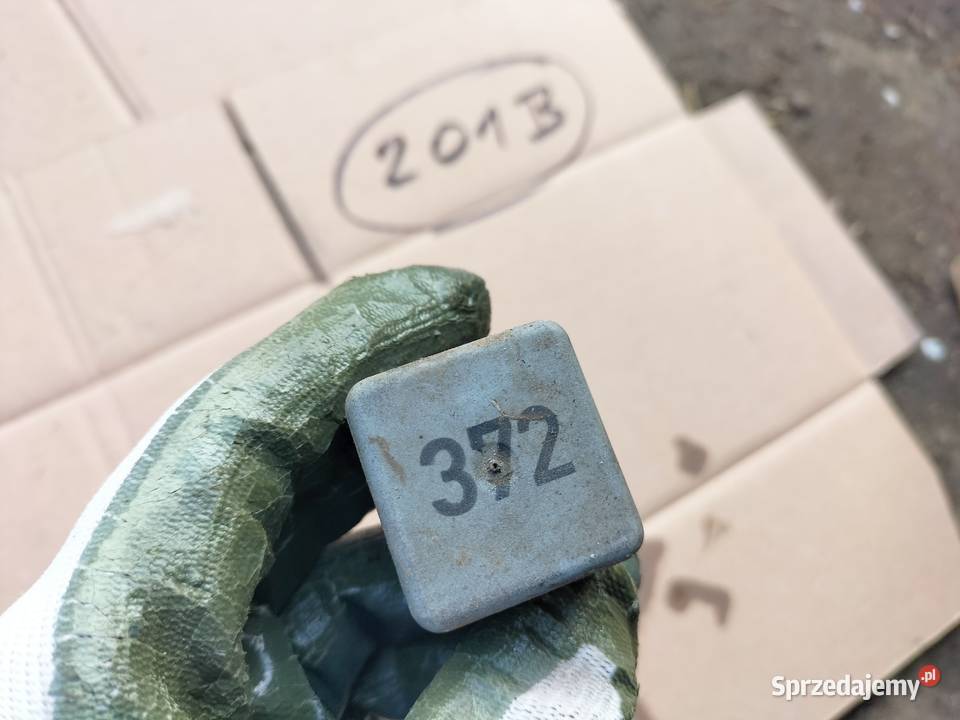 PRZEKAŹNIK 372 D40951253 899309000 Kamień-Kolonia