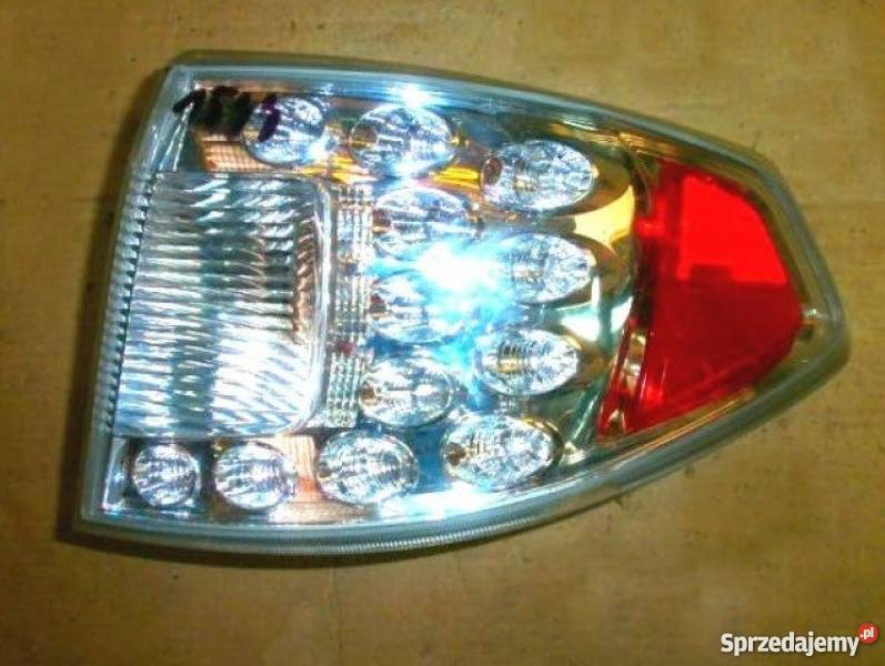 Subaru impreza wrx sti 2008 2009 lampa tył prawa dolnośląskie Wrocław sprzedam