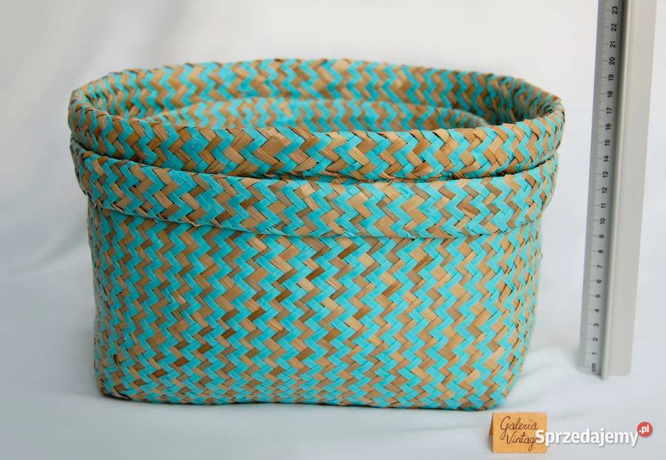 Koszyk pleciony słomiany do przechowywania wielokolorowy