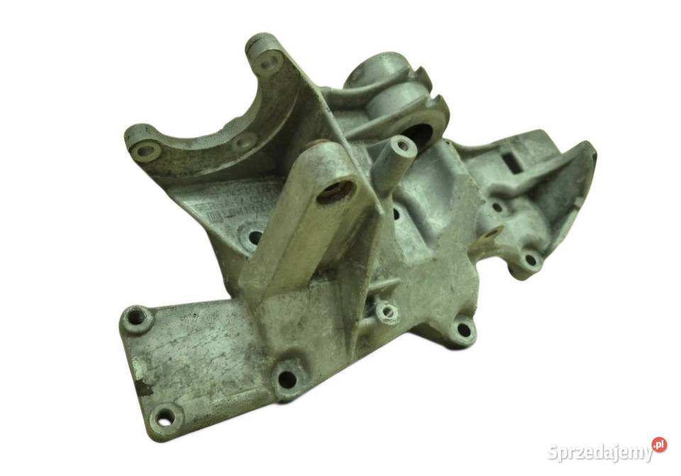 ŁAPA WSPORNIK ALTERNATORA PASSAT B5 B5 FL A4 B5 sprzedam
