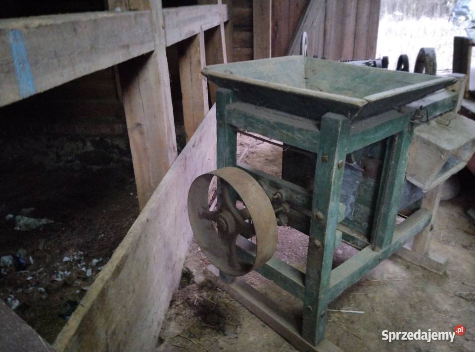 Sprzedam sieczkarnię śrutownik Barczewo sprzedam