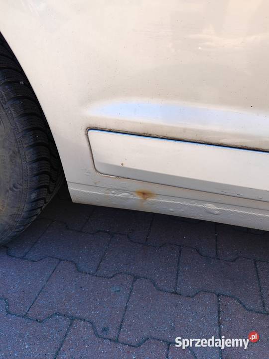 Citroen C4 14 benzyna 2005 Rok produkcji 2005 Kędzierzyn-Koźle sprzedam