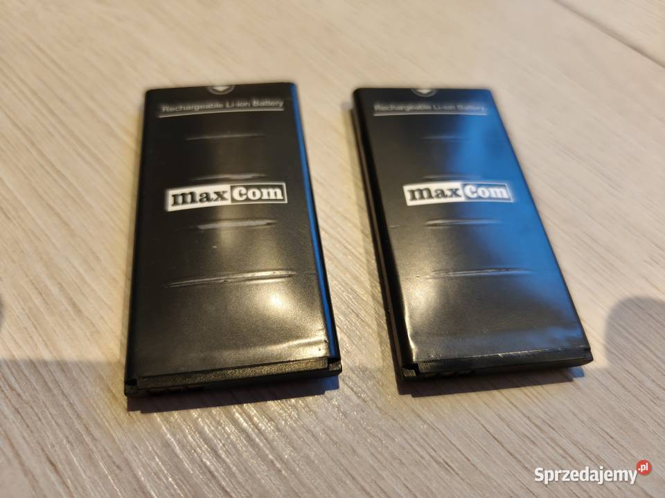 Telefon seniora MaxCom MM720 BB ze stacją Kielce sprzedam