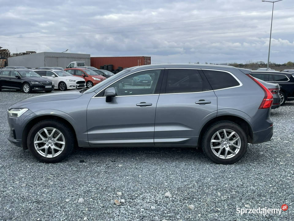 Volvo XC 60 Volvo XC60 4x4 T5 Momentum 2018