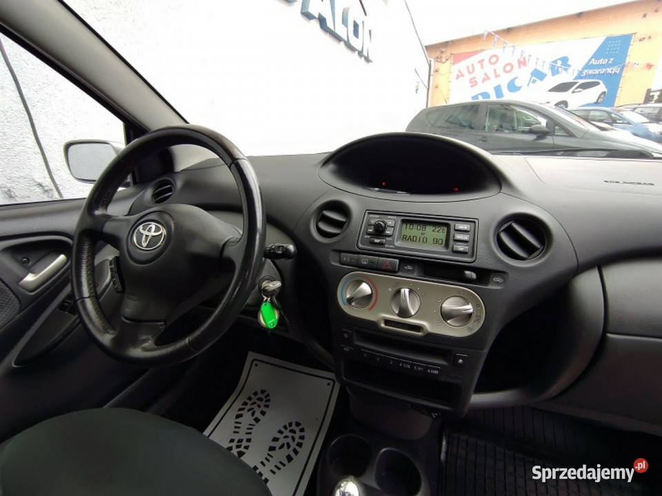 Toyota Yaris 13 benzyna klima elszyby możliwa zamiana Racibórz