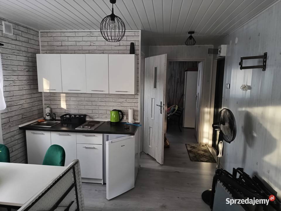 Domek całoroczny letniskowy z tarasem do Wołoskowola