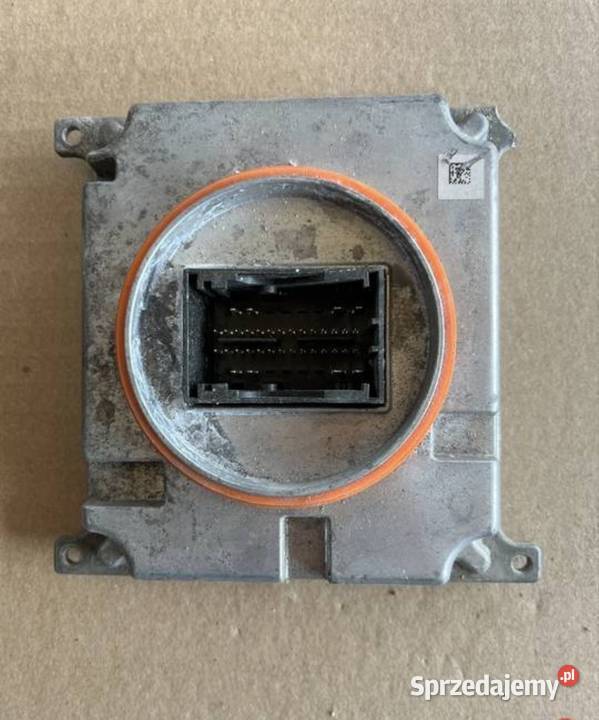 VW PRZETWORNICA LED 7P5941572A osobowe wielkopolskie Międzychód