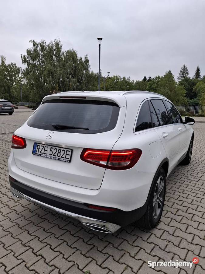 MercedesBenz GLC 4matic biały Boguchwała