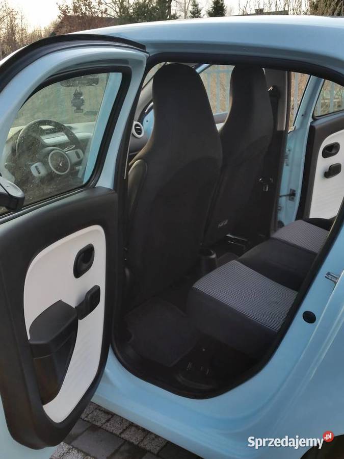 Renault Twingo III 2016 b mały przebieg Rok produkcji 2016 sprzedam