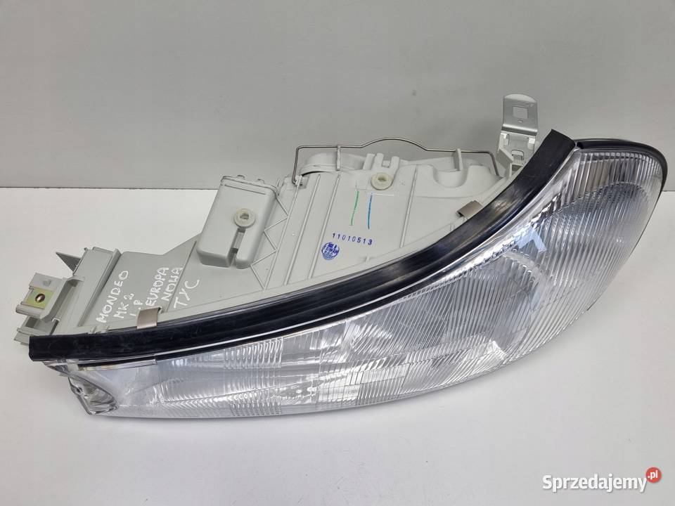 Ford Mondeo II MK2 9600r PRZEDNIA LAMPA LEWA Janów