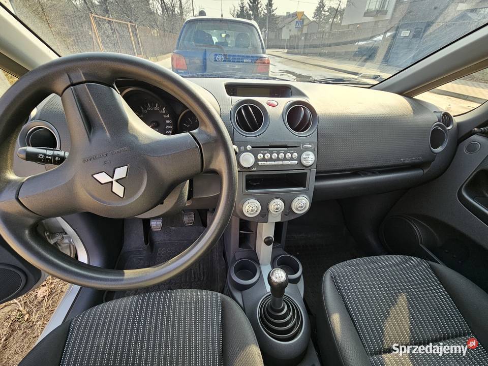 Mitsubishi Colt 13 95 mały przebieg klimatyzacja Józefów sprzedam