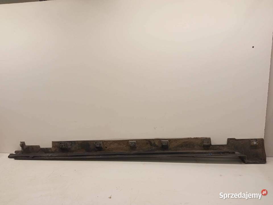 OSŁONA PROGU LEWA PRAWA KOMPLET LISTWA KOŃCÓWKA osobowe Karoseria