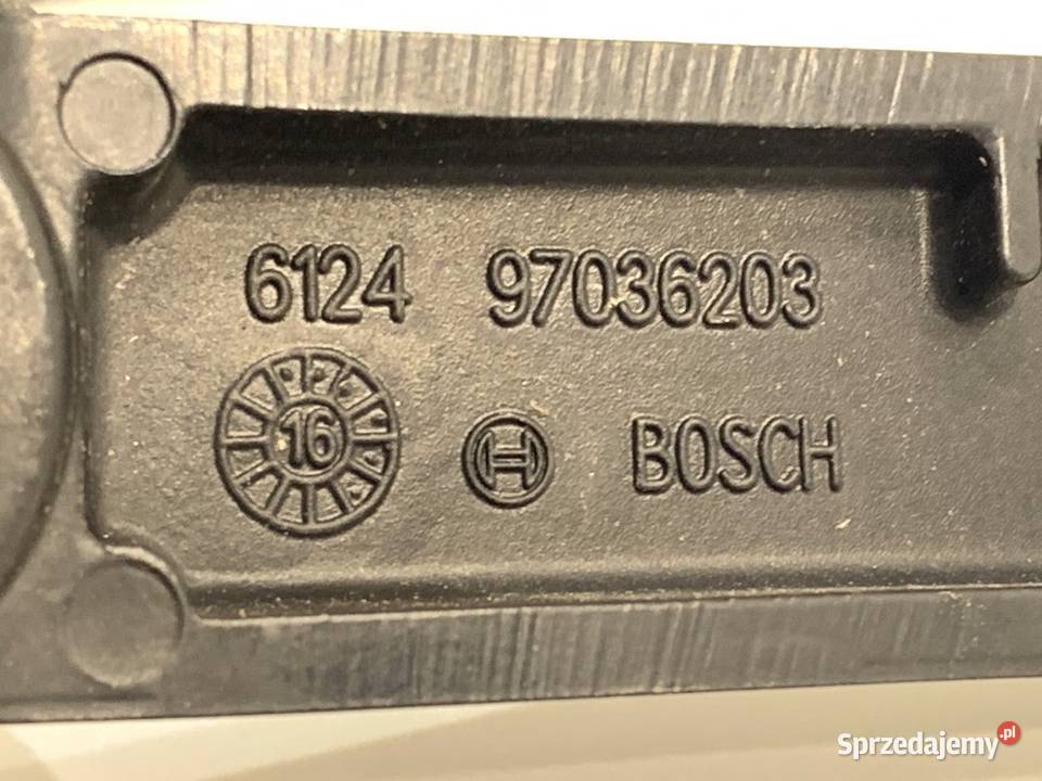 RAMIĘ WYCIERACZKI KOMPLET PRZÓD VW GOLF VII sprzedam