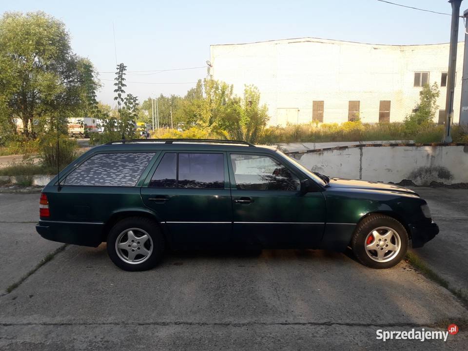 Mercedes 124 kombi Rok produkcji 1995 łódzkie Stryków