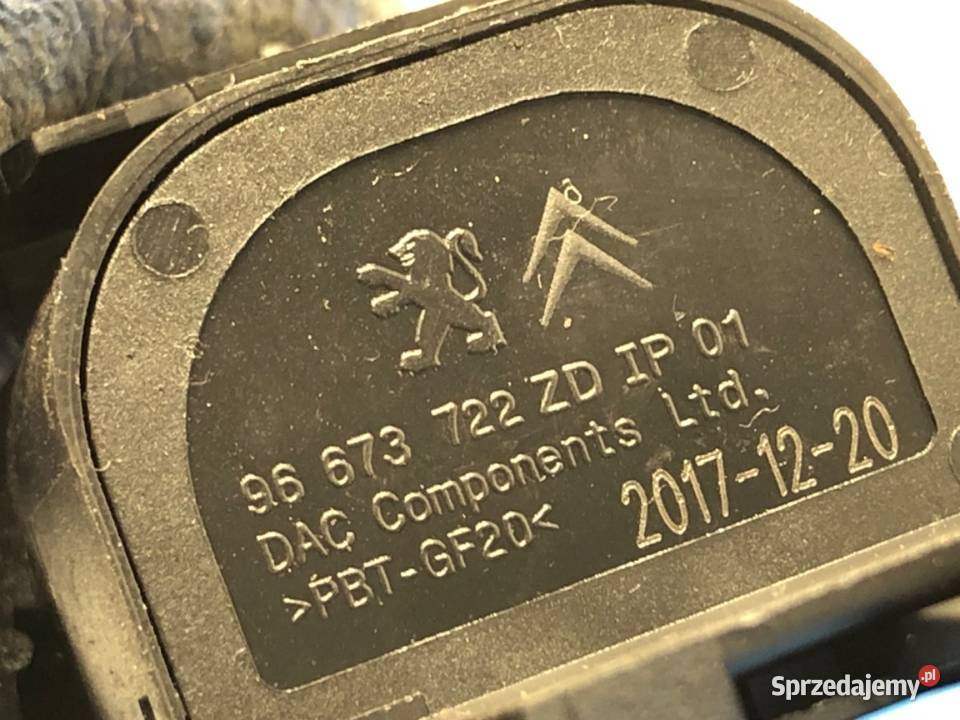 PRZEŁĄCZNIK REGULACJI LUSTEREK CITROEN C3 III osobowe