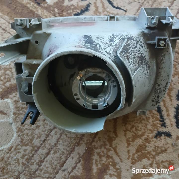 Renault 19 lampa prawa przednia Radomsko sprzedam