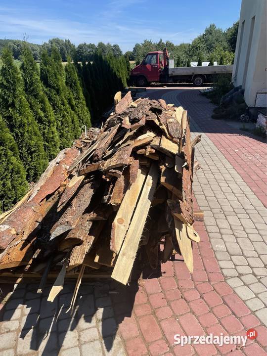 Posiadamy w sprzedaży obrzyny z desek sosnowych