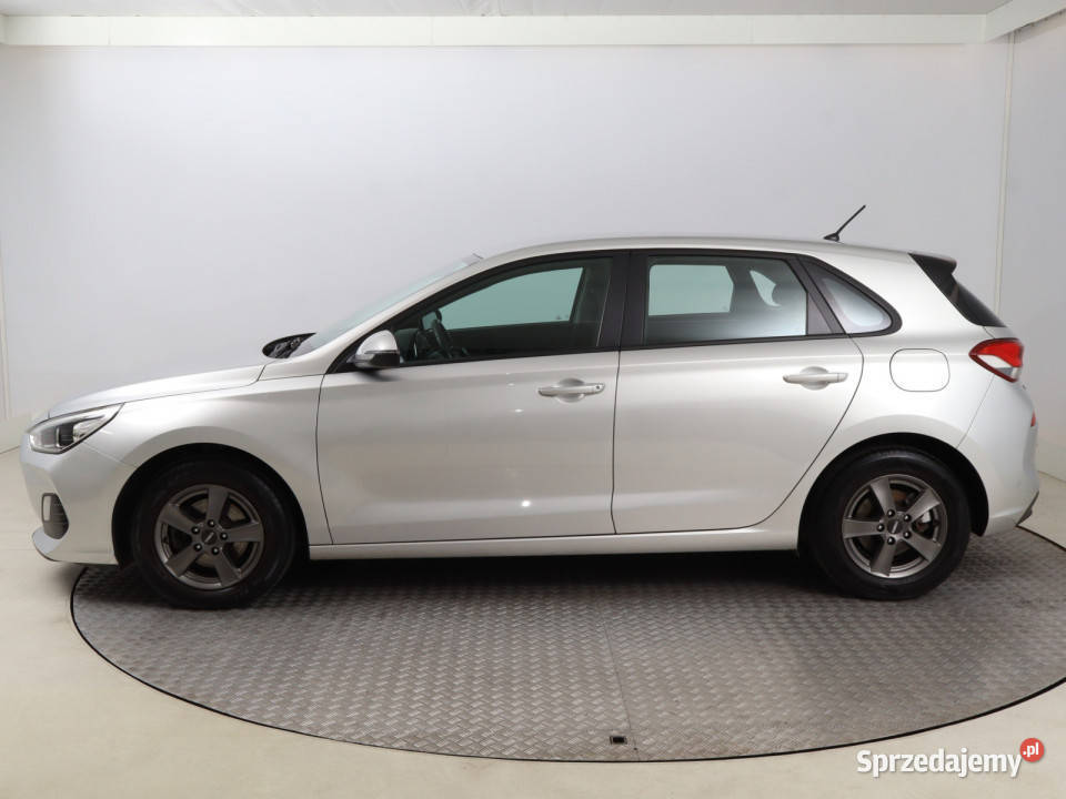 Hyundai i30 14 CVVT tempomat Bielany Wrocławskie
