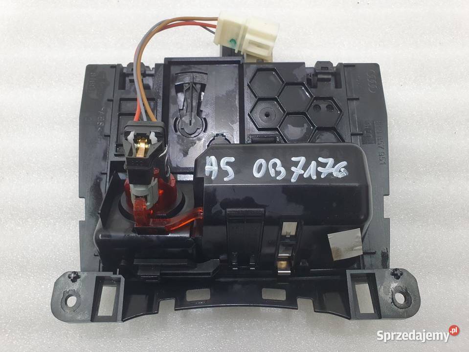 SCHOWEK POPIELNICZKA AUDI A5 8T 8K0857951