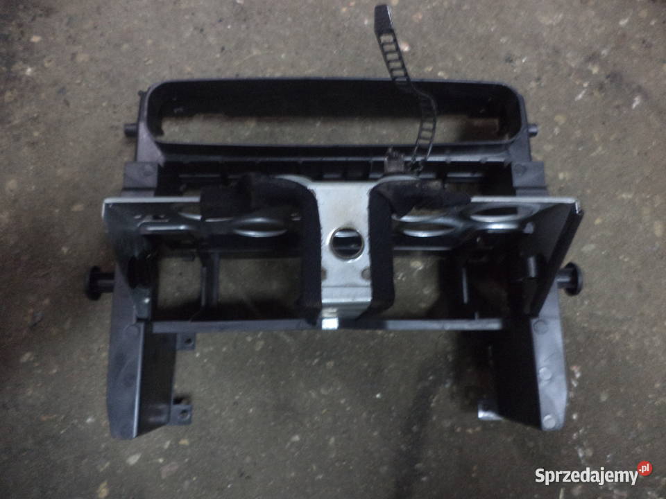 AUDI 100 C4 1992 AUDI 80 B4 RAMKA RADIA Turek