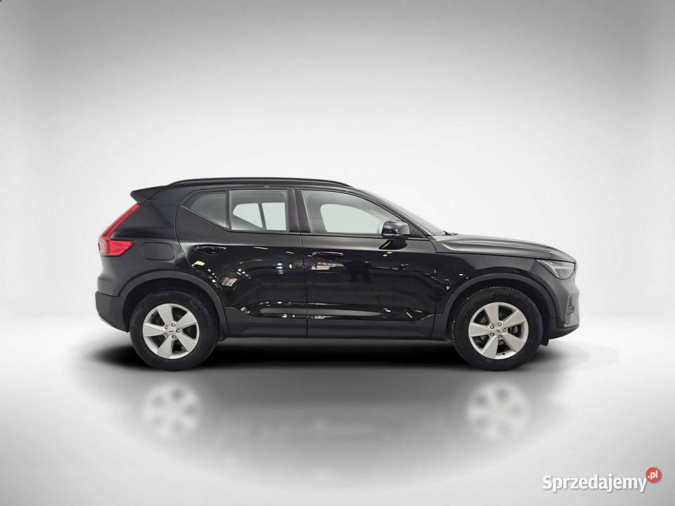 Volvo XC 40 T2 Essential aut Z Polskiego Salonu mazowieckie Warszawa