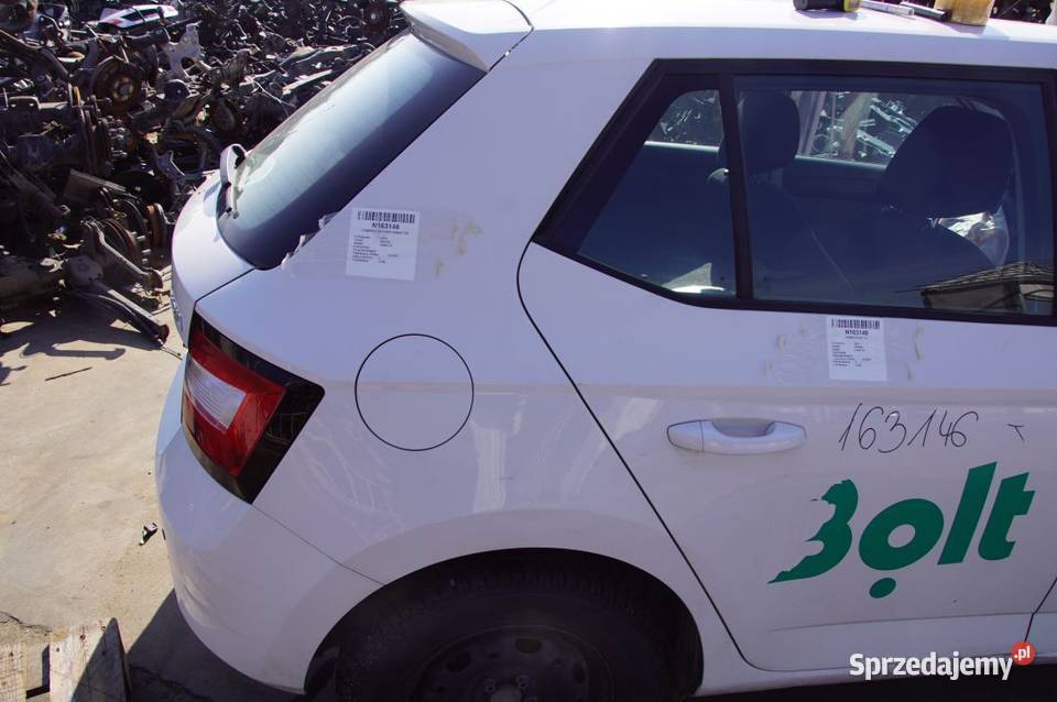 ĆWIARTKA BŁOTNIK PRAWY TYŁ SKODA FABIA III LF9E Lipno
