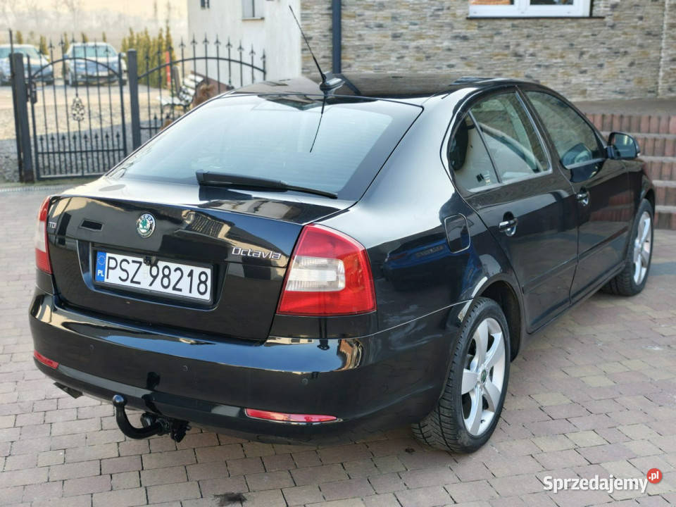 koda Octavia II 20042013 Hatchback Sadlno