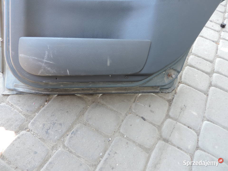 SKODA OCTAVIA 1 HB 5D DRZWI PRAWY TYŁ KOLOR 9900 Nowy Sącz sprzedam