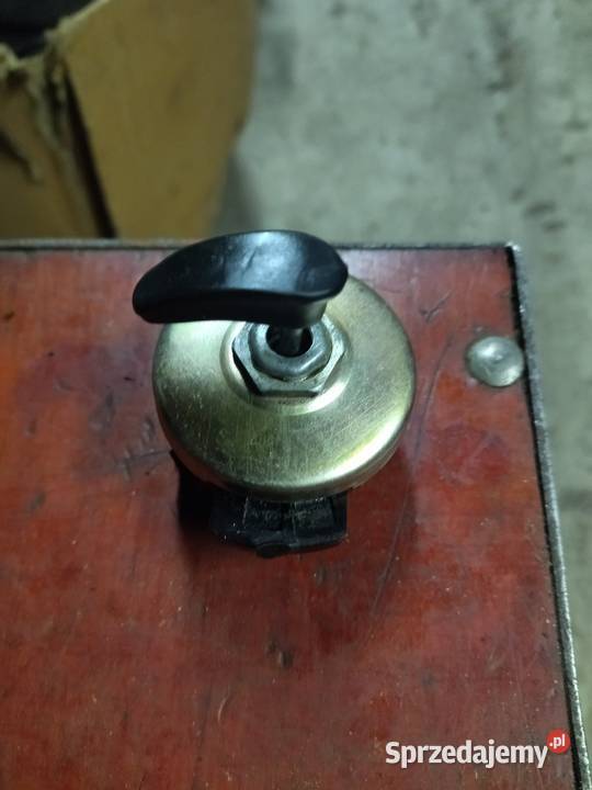 Stacyjką WSK SHL nowa Tłuszcz