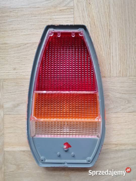 Klosz lampy tylnej Skoda 105 Oświetlenie Cholerzyn sprzedam