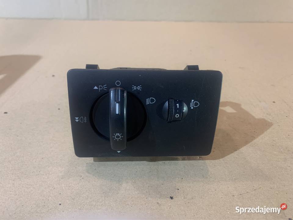 4K5T13A024 włącznik świateł Ford focus mk2 c Panele sterowania, przełączniki Części samochodowe Szczecin sprzedam