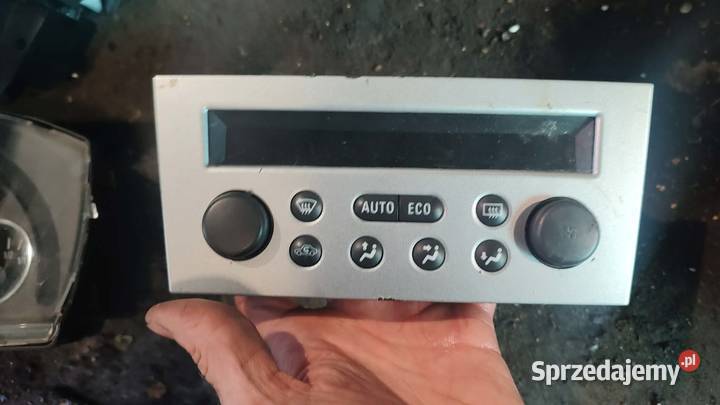 Panel nawiewu klimatyzacji 013132388 Opel Meriva Książ Wielkopolski