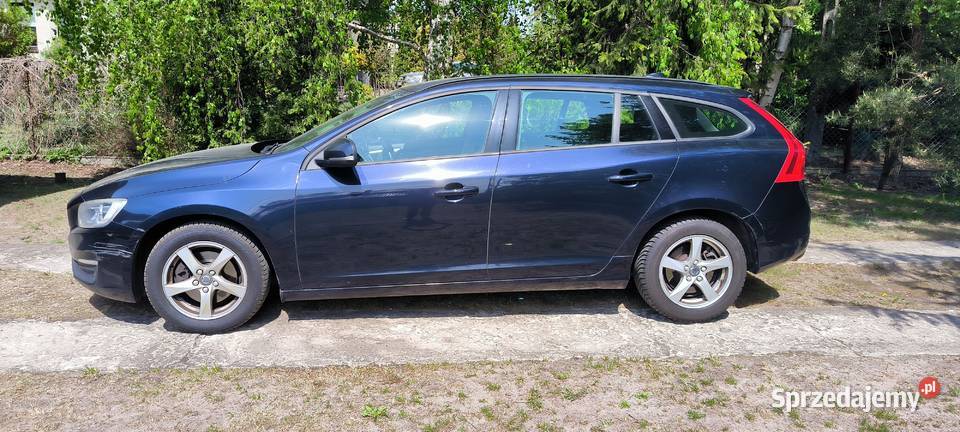 Volvo V60 I 20 2015 Diesel 150 stan mechaniczny Zarejestrowany w Polsce Dębe Wielkie