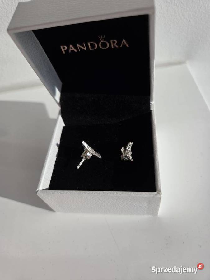 Srebrne kolczyki wkrętki księżyce z cyrkoniami srebro małopolskie Liszki