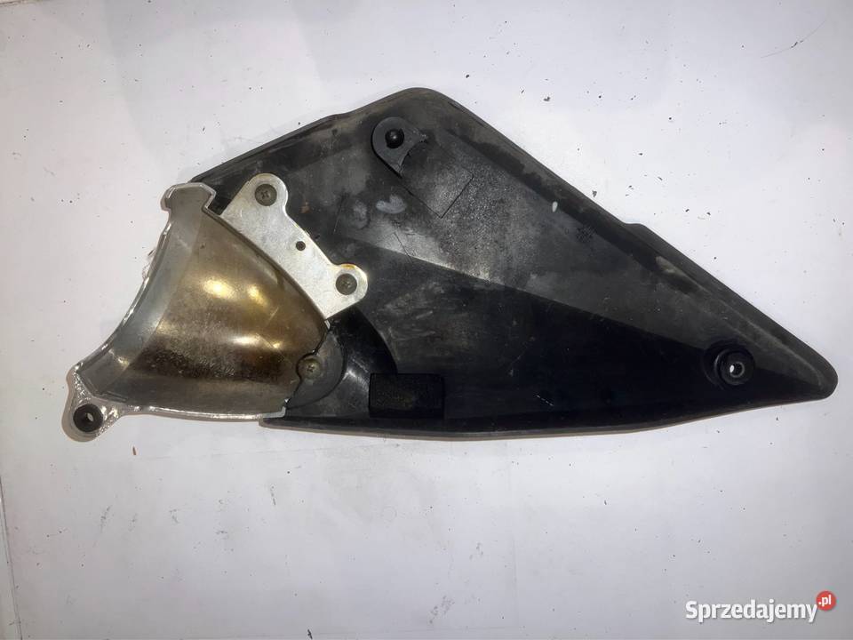 boczek osłona prawa Suzuki GSF 600 S Bandit 2000 Ostrzeszów