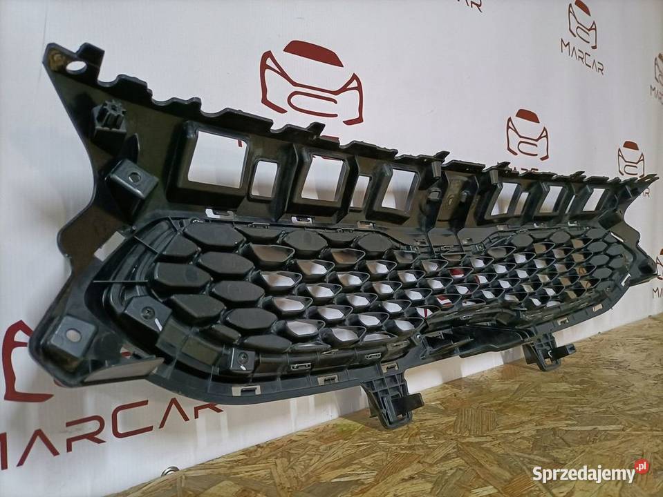 KIA CEED III GRILL KRATKA ATRAPA CHŁODNICY OPT Pleszew