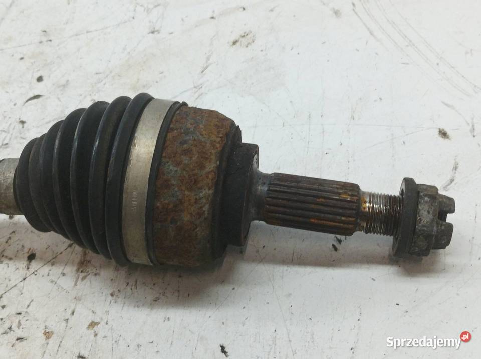 PÓŁOŚ PRAWY PRZÓD 12 B 8200684084 Renault Twingo Półosie sprzedam