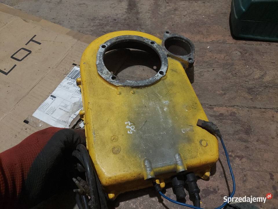 Rotax 587 pokrywa osłona silnika zapłonu 580 Pokrywy i osłony silnika dolnośląskie Jelenia Góra