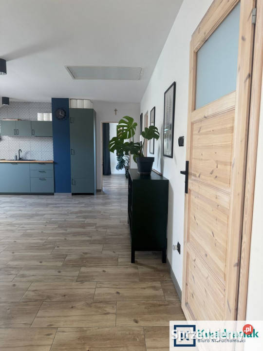 Dom wolnostojący 270m2 Iwla Domy