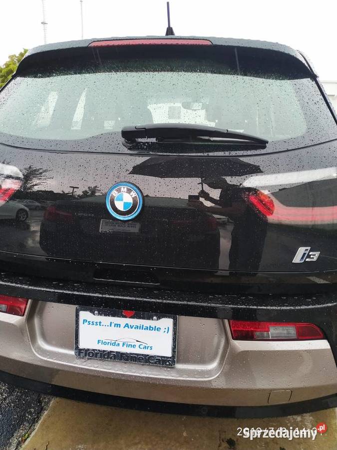 BMW i3 Nie stoi w korkach, nie płaci za parkowanie